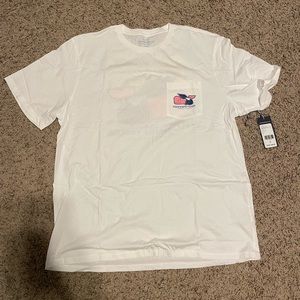 Vineyard Vines XL 2023 Graduate Shirt!